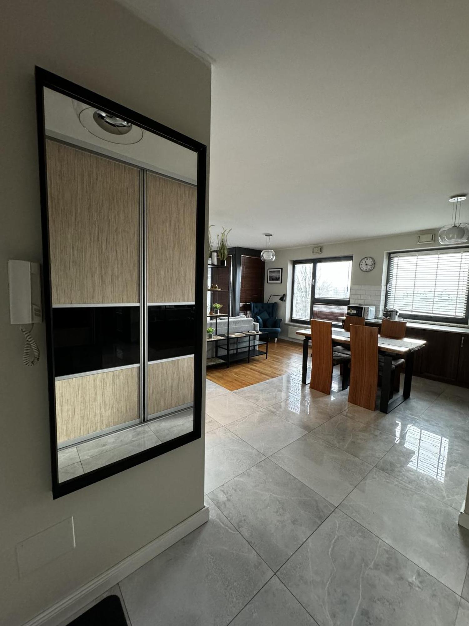 Home&home Wola Apartament
